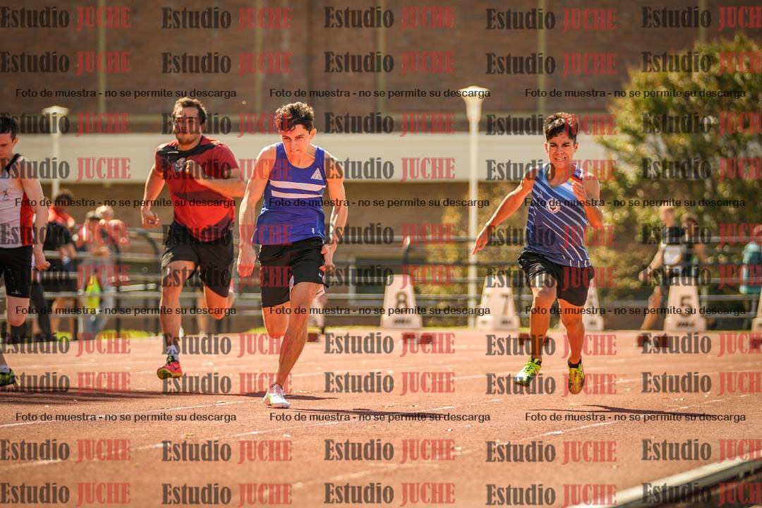 Fotos de los 100 m llanos de varones