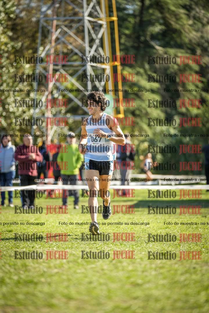 Fotos de la llegada del cross de 6000 m