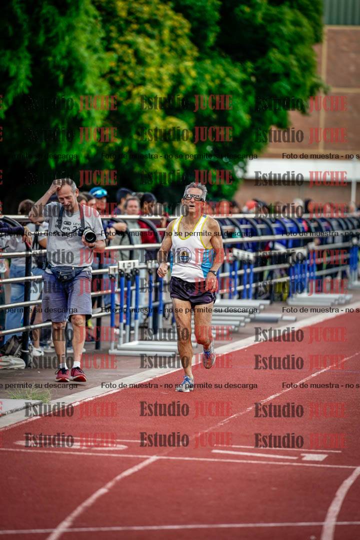 Fotos de los 400 m llanos de varones