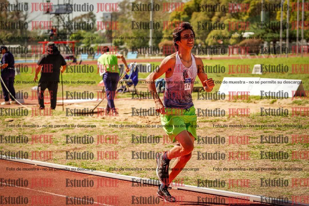 Fotos de los 600 m llanos de varones