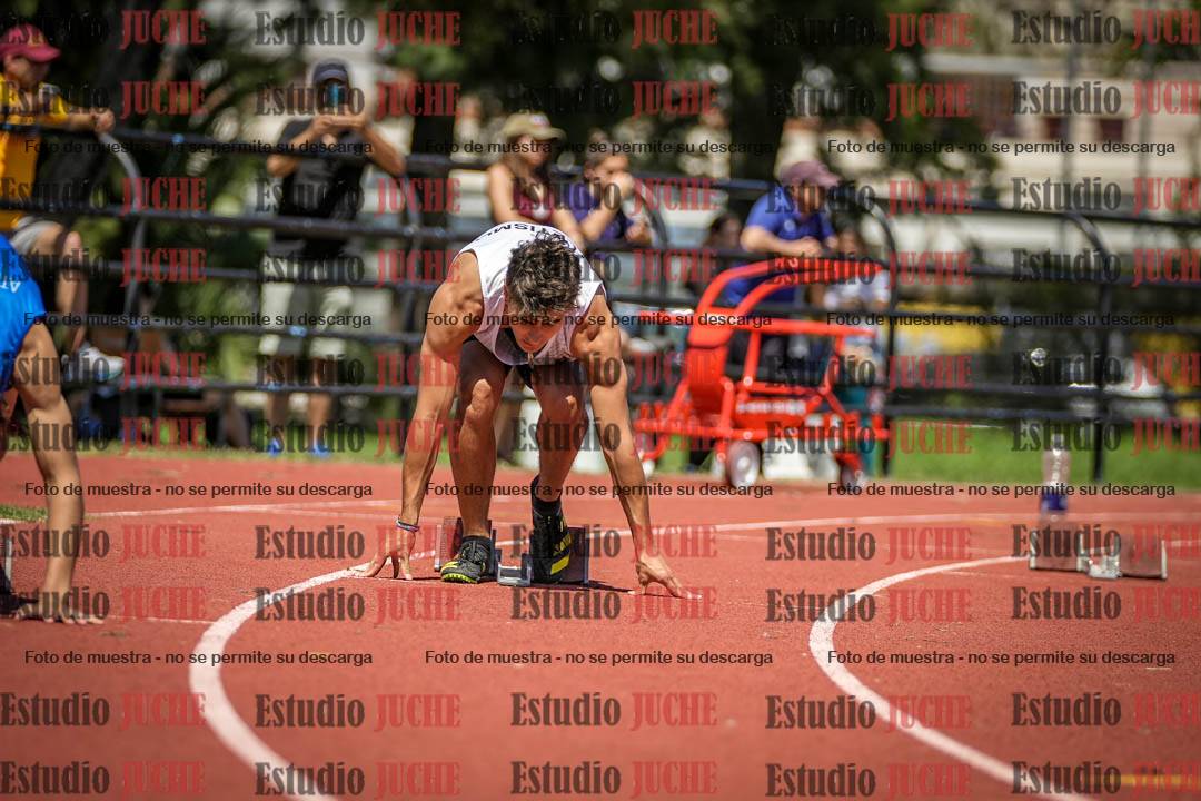 Fotos de los 200 m llanos de varones