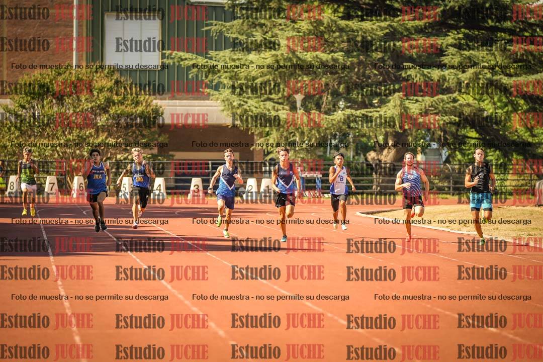 Fotos de los 200 m llanos de varones