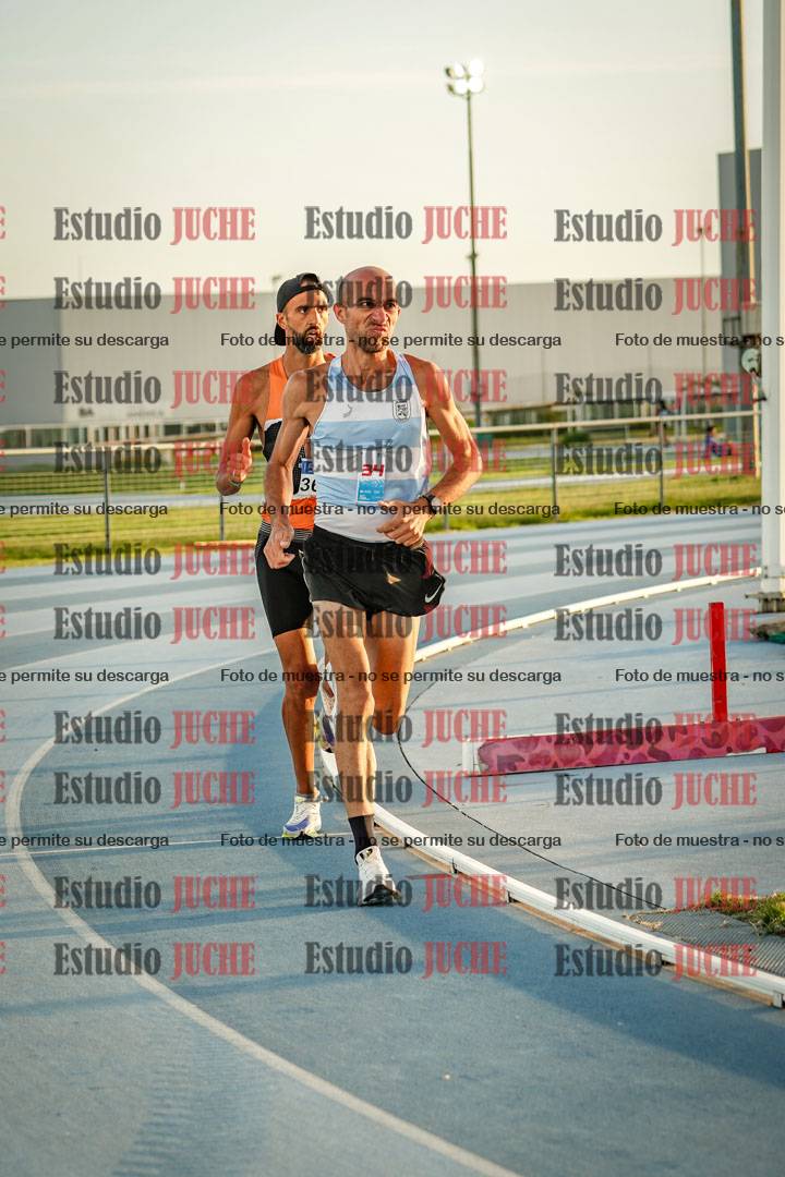 Fotos de los 3000 m llanos de varones