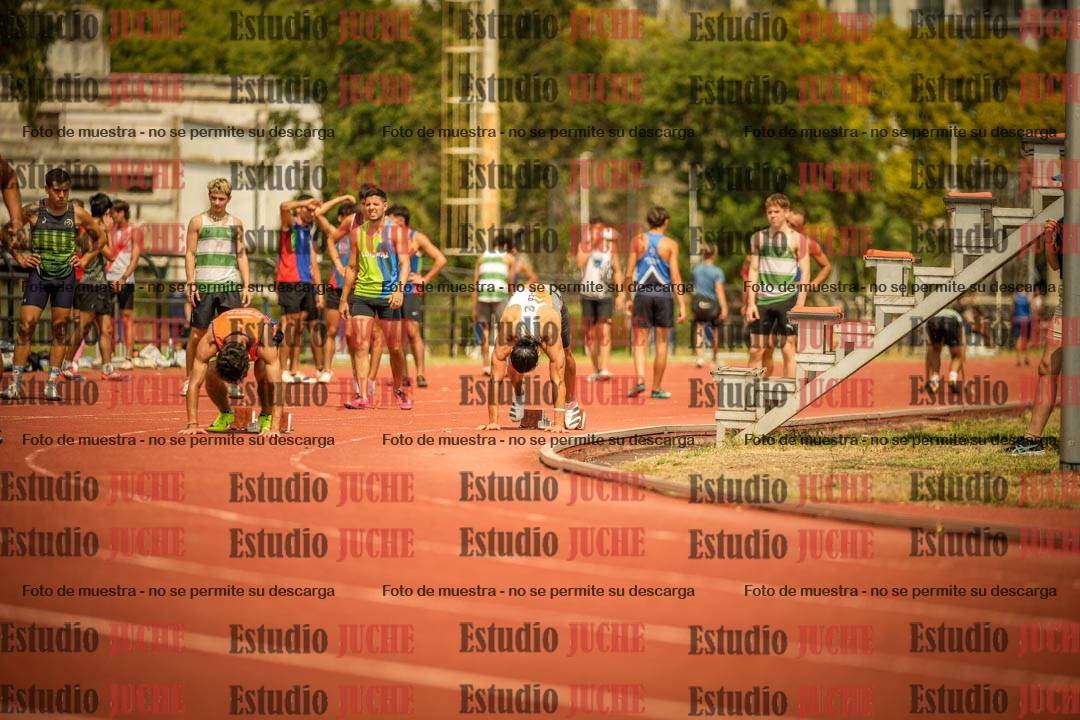 Fotos de los 200 m llanos de varones