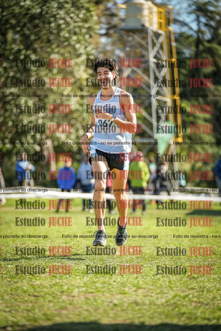 Fotos de la llegada del cross de 6000 m