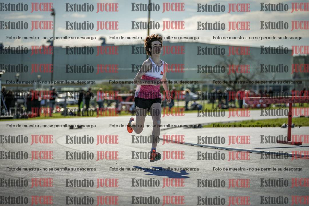 Fotos de los 400 m llanos de varones