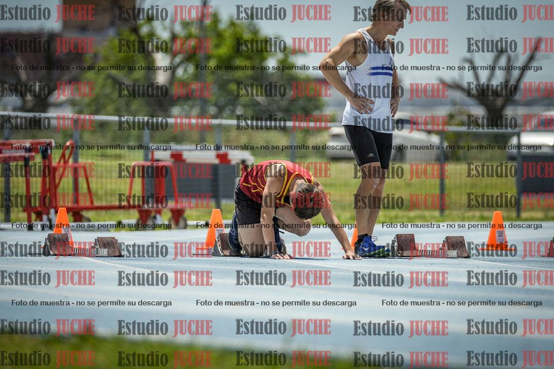Fotos de los 100 m llanos de varones