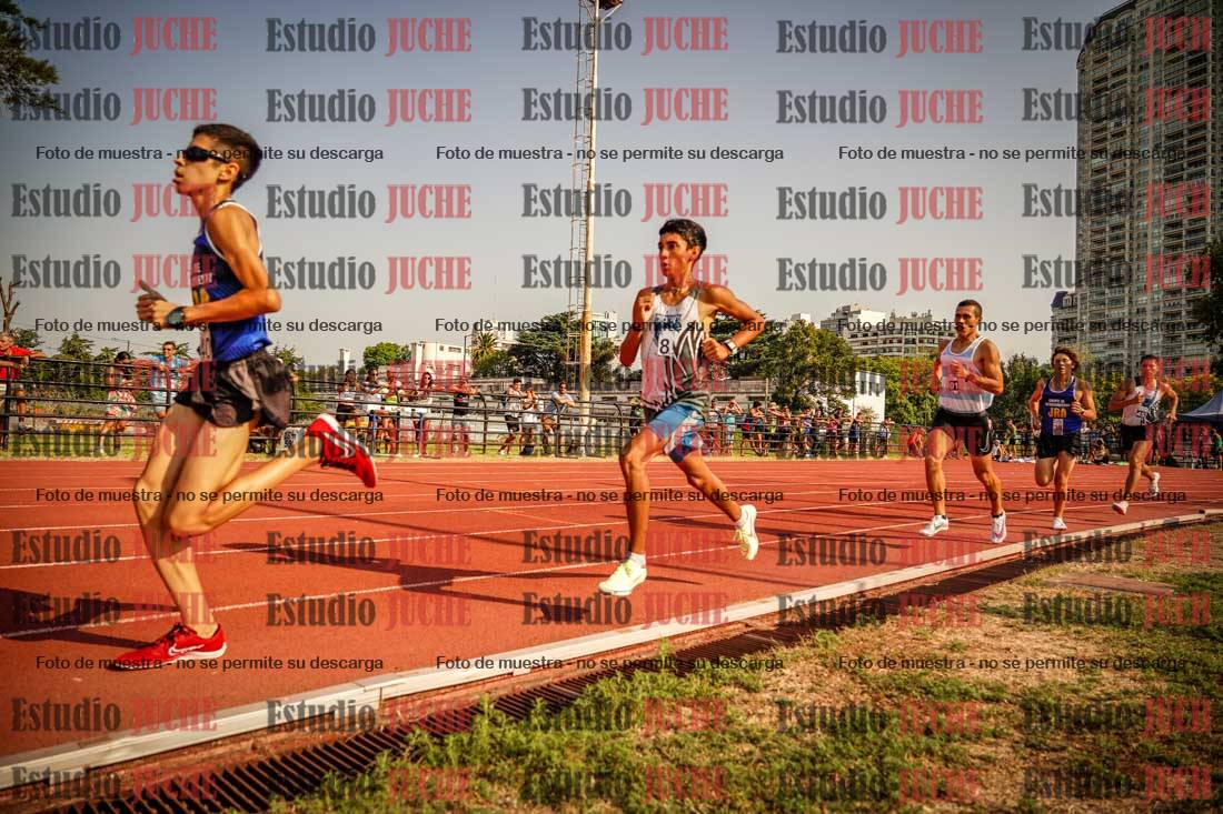 Fotos de los 1500 m llanos de varones
