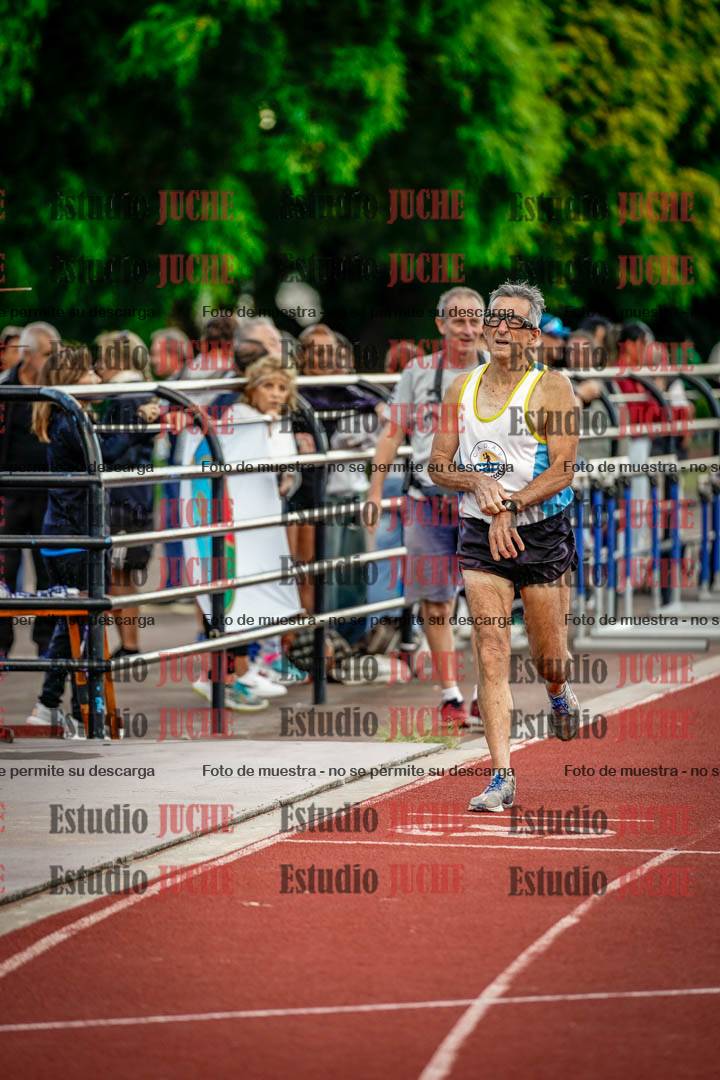 Fotos de los 400 m llanos de varones