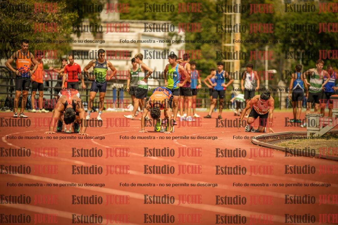 Fotos de los 200 m llanos de varones