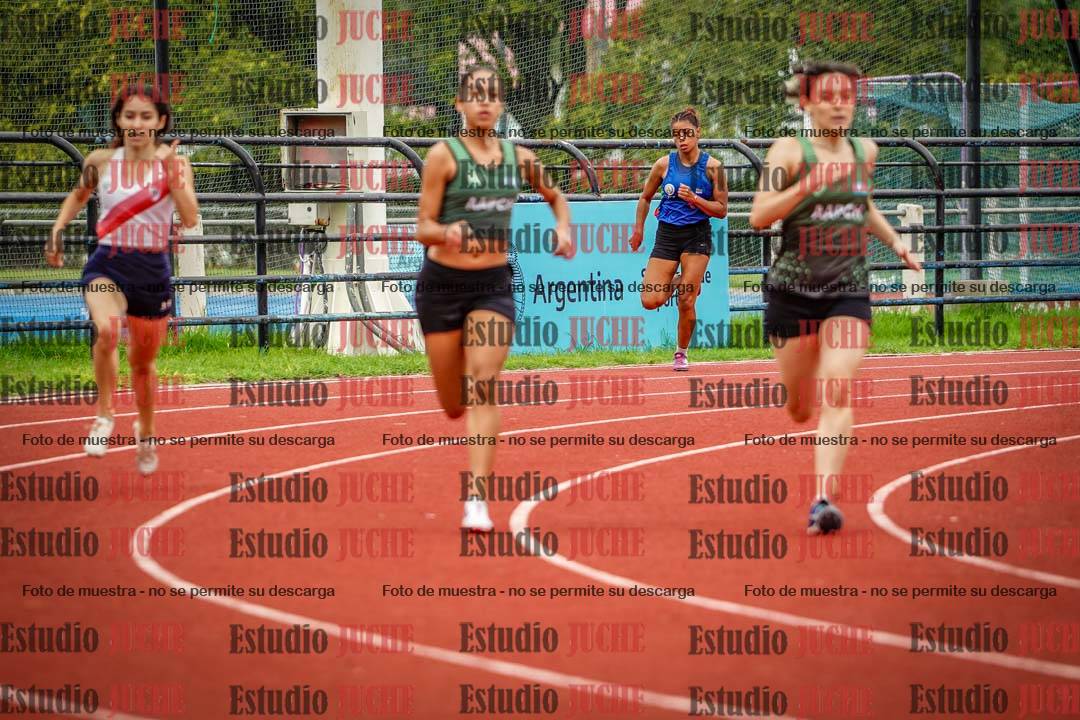 Fotos de los 400 m llanos de mujeres