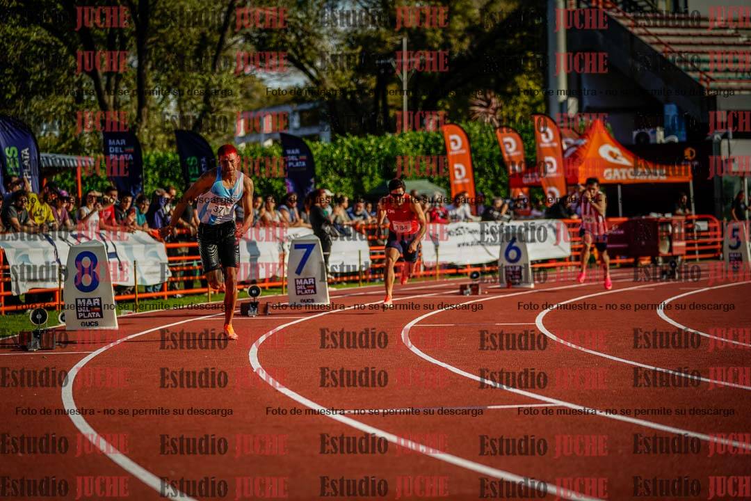 Fotos de los 400 m con vallas de varones
