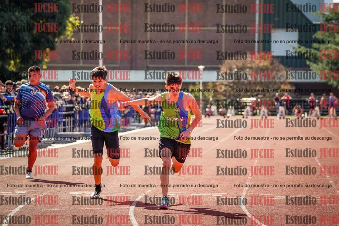 Fotos de los 100 m llanos de varones