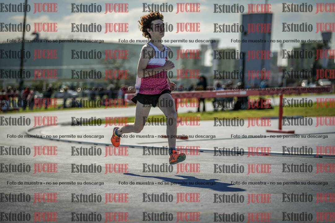 Fotos de los 400 m llanos de varones