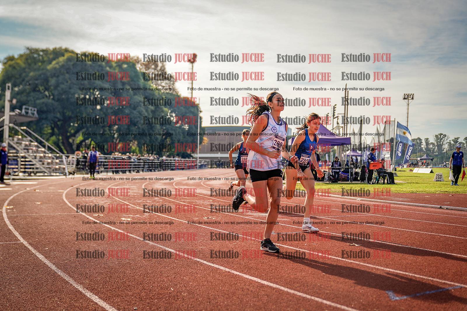 Fotos de los 800 m de mujeres - heptatlón 7