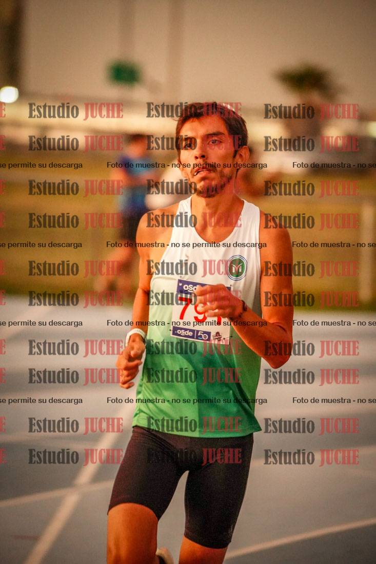 Fotos de los 3000 m llanos de varones