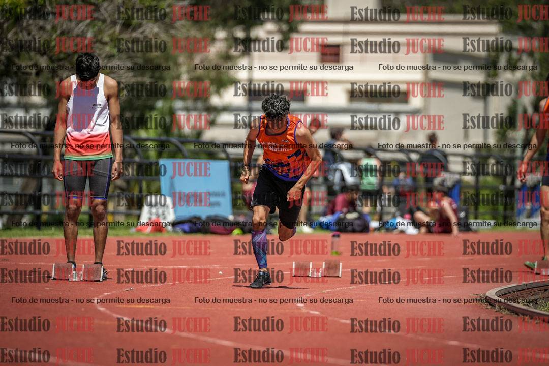 Fotos de los 200 m llanos de varones
