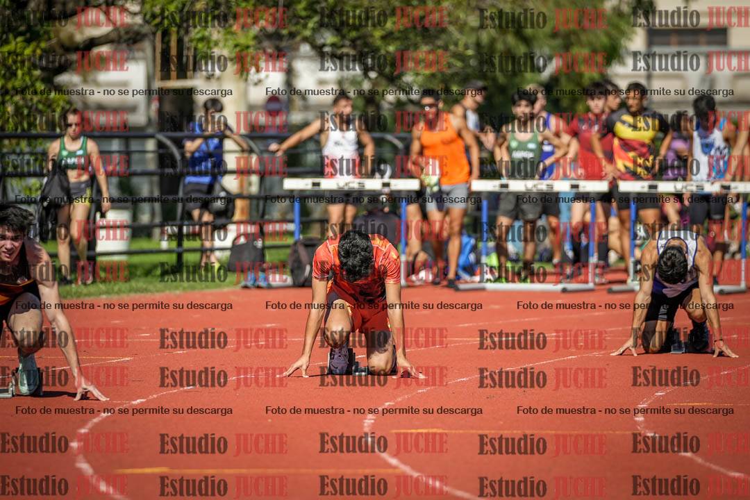 Fotos de los 200 m llanos de varones