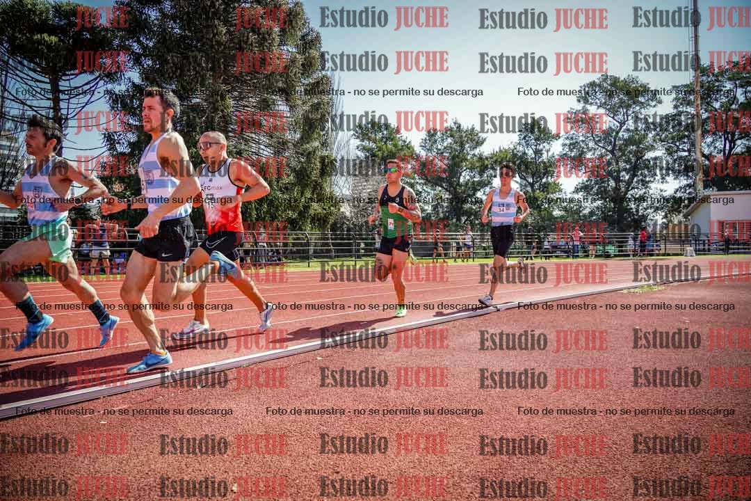 Fotos de los 1500 m llanos de varones