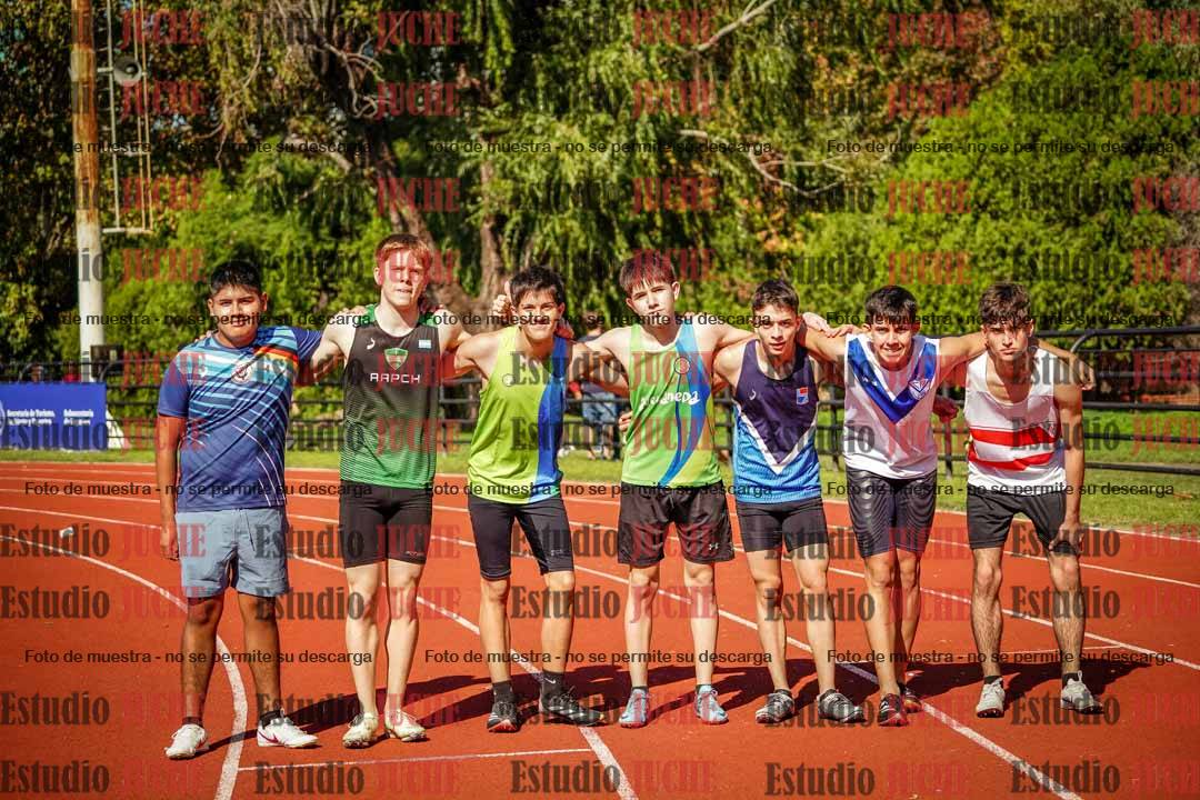 Fotos de algunos podios y extras