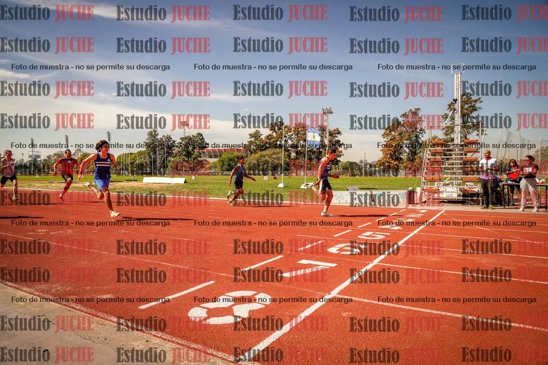 Fotos de los 100 m llanos de varones