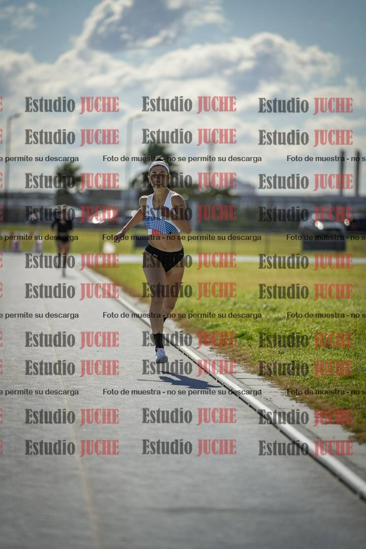 Fotos de los 800 m llanos de mujeres - heptatlón 7
