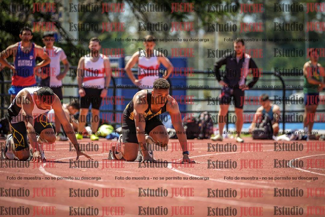 Fotos de los 100 m llanos de varones