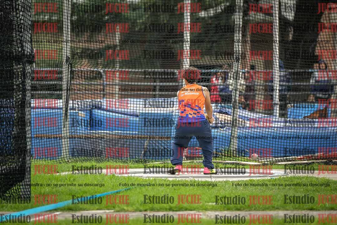 Fotos del lanzamiento de martillo de varones