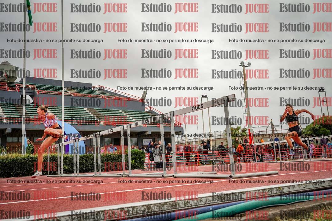 Fotos de los 100 m con vallas de mujeres