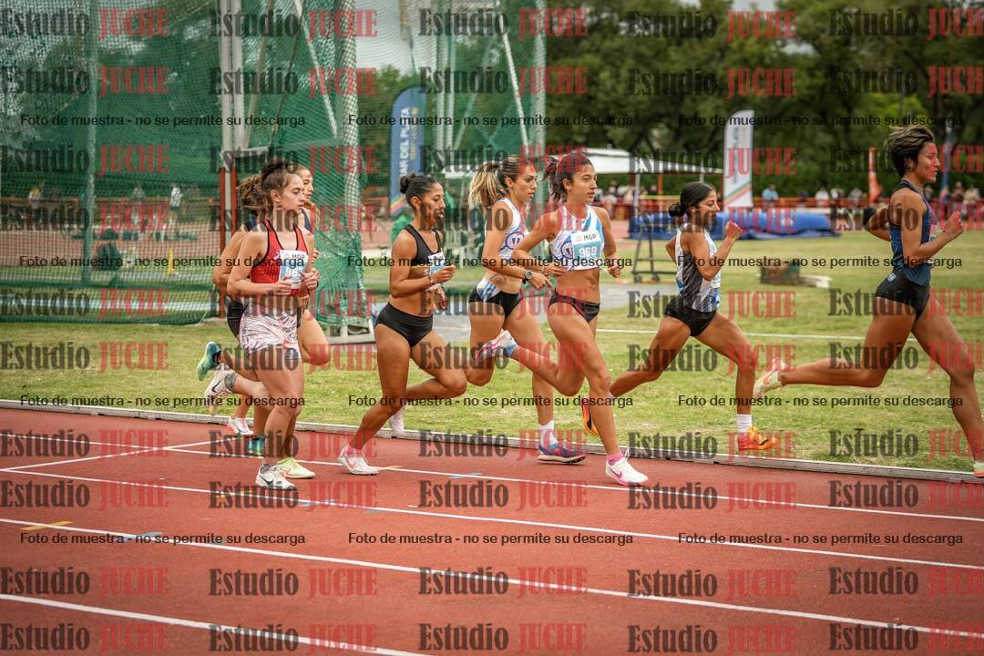 Fotos de los 1500 m llanos de mujeres