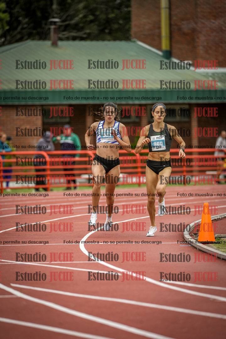 Fotos de los 1500 m llanos de mujeres