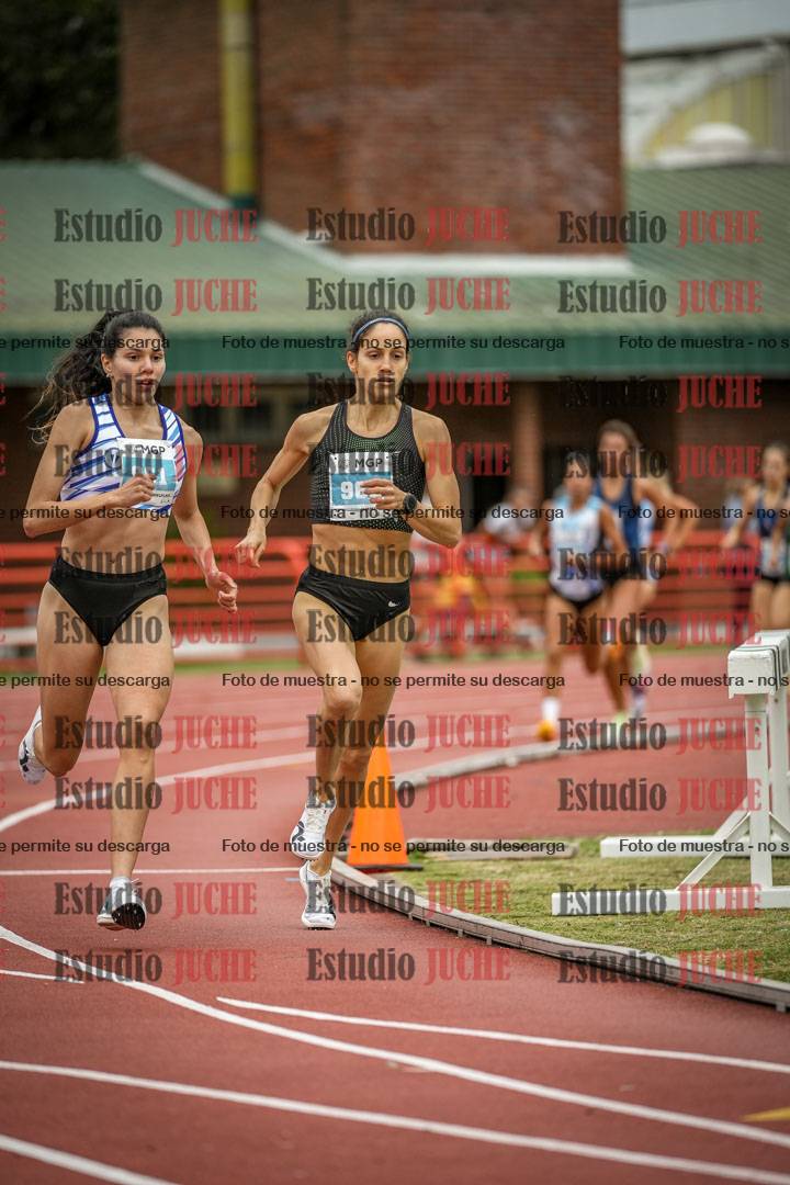 Fotos de los 1500 m llanos de mujeres