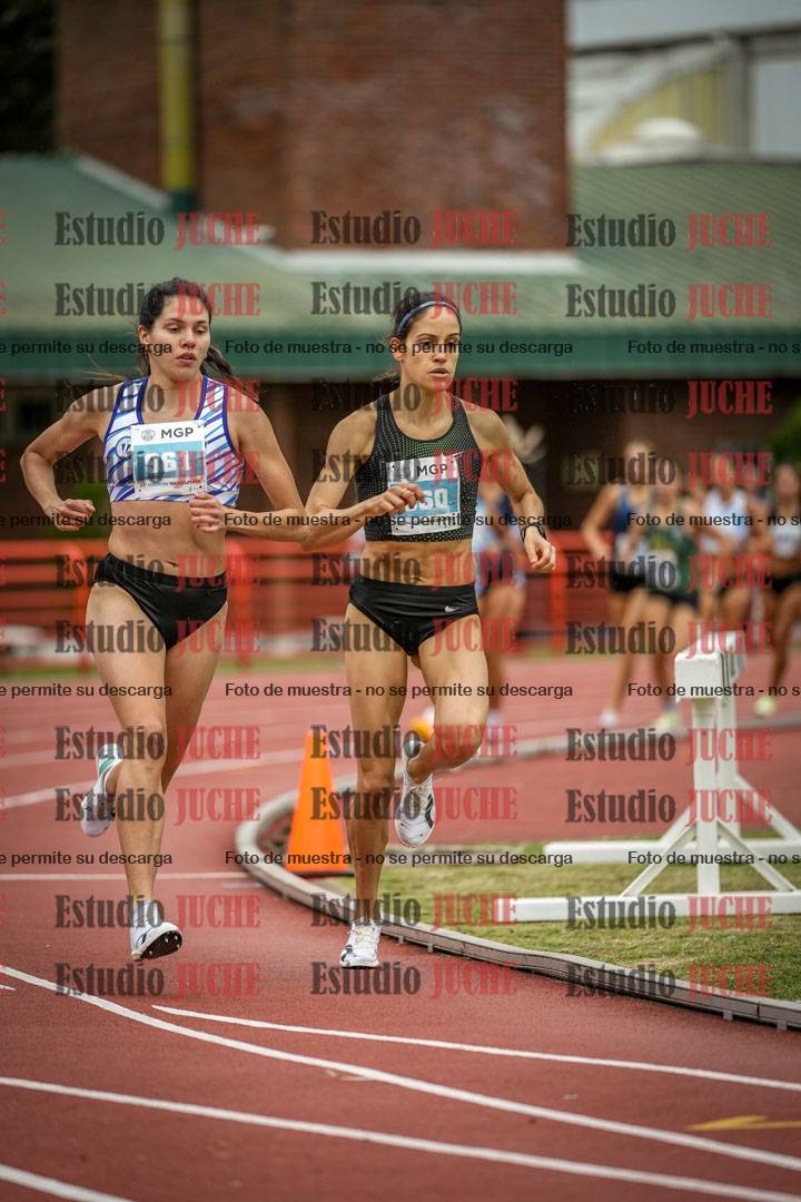 Fotos de los 1500 m llanos de mujeres