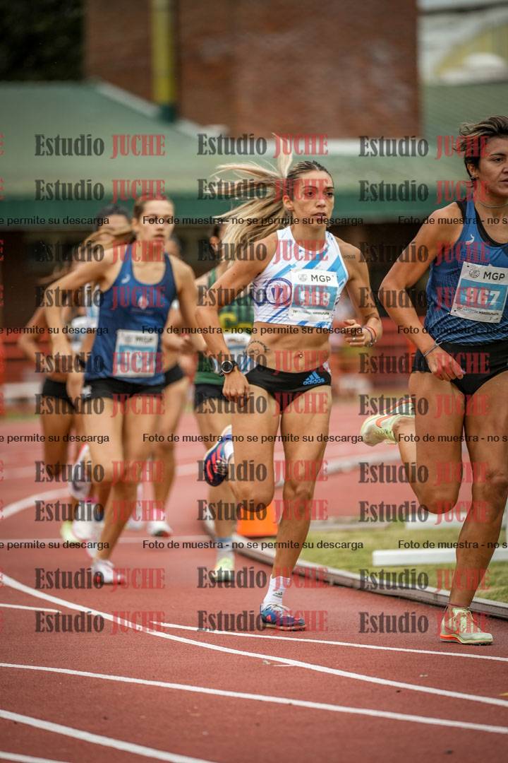Fotos de los 1500 m llanos de mujeres