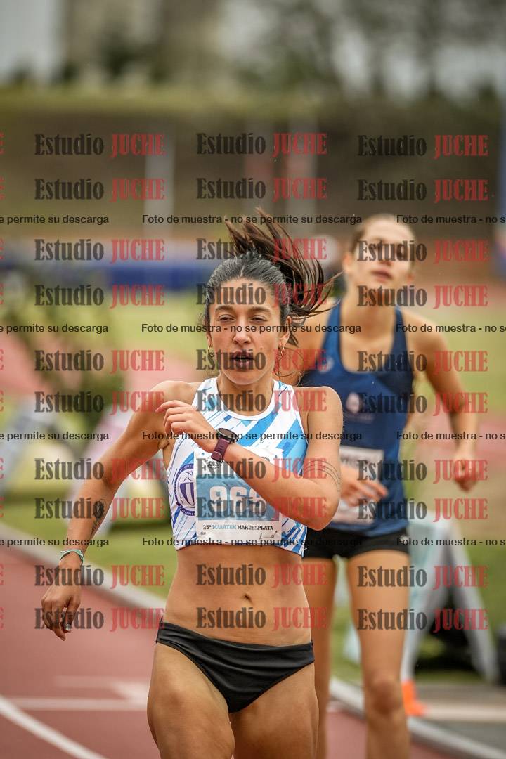 Fotos de los 1500 m llanos de mujeres