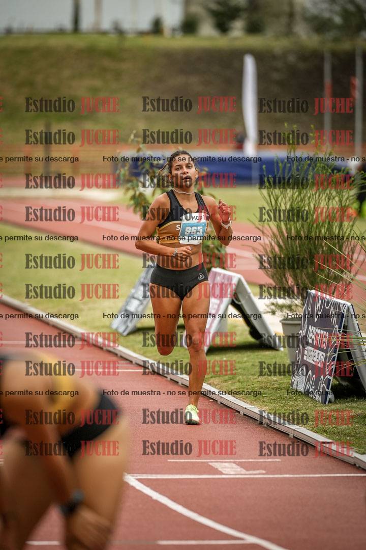 Fotos de los 1500 m llanos de mujeres