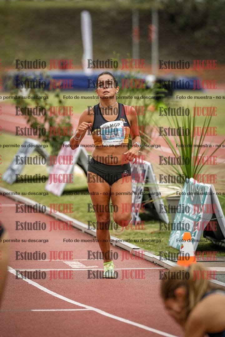 Fotos de los 1500 m llanos de mujeres