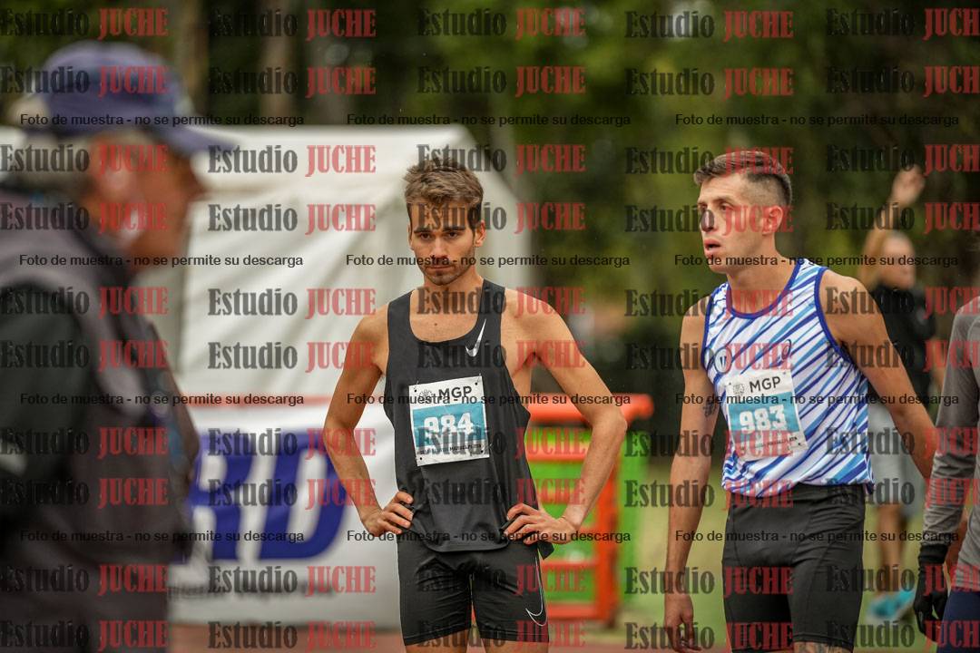 Fotos de los 1500 m llanos de varones