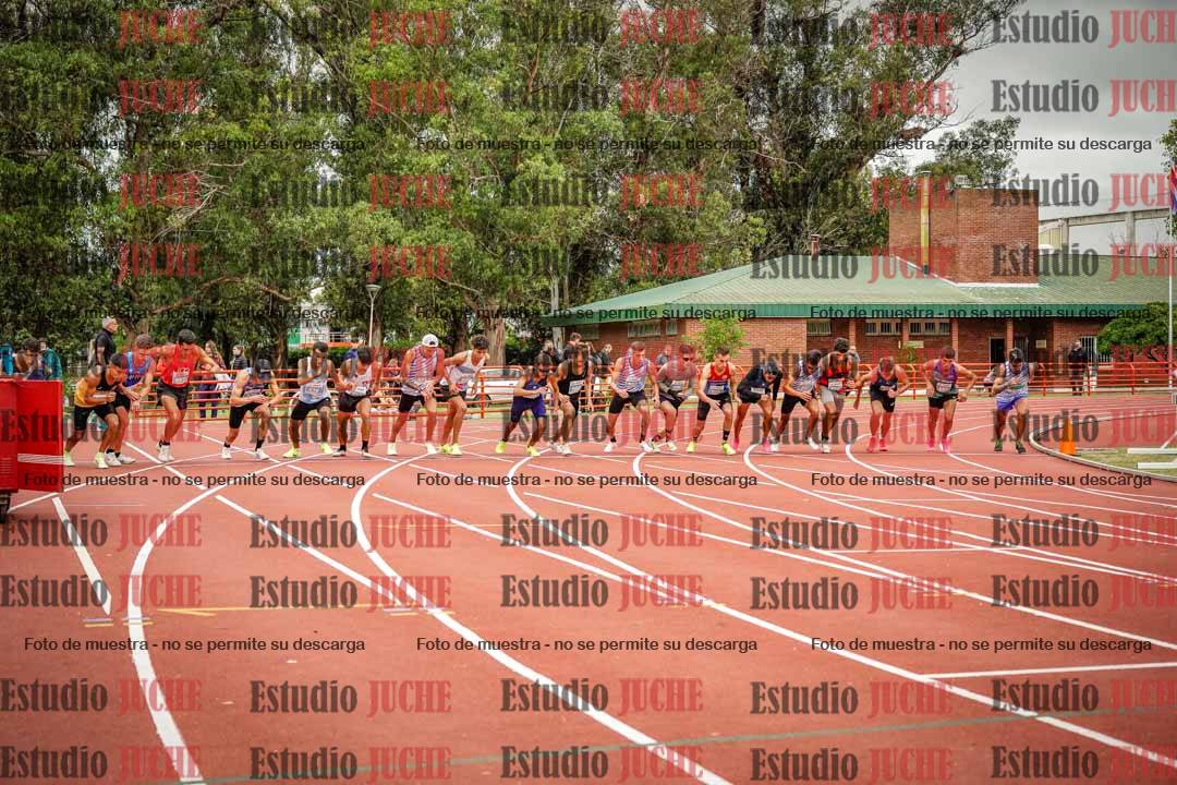 Fotos de los 1500 m llanos de varones