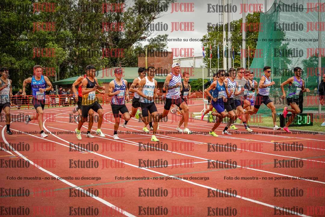 Fotos de los 1500 m llanos de varones