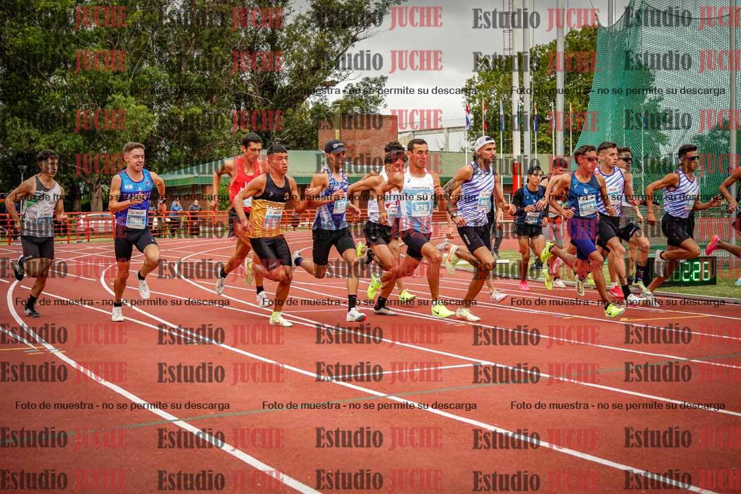 Fotos de los 1500 m llanos de varones