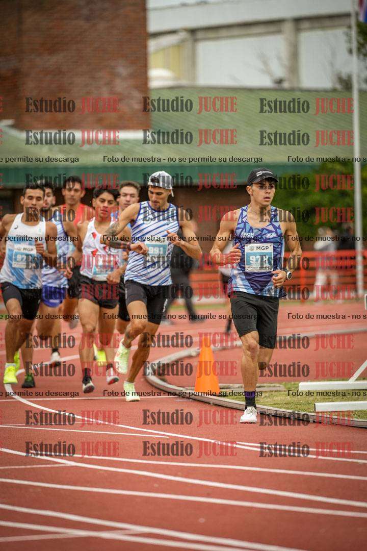 Fotos de los 1500 m llanos de varones