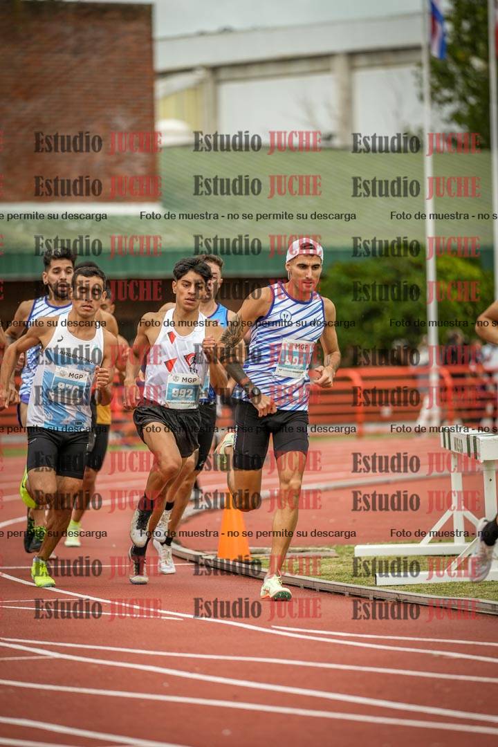 Fotos de los 1500 m llanos de varones