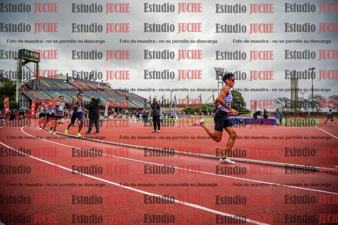 Fotos de los 1500 m llanos de varones