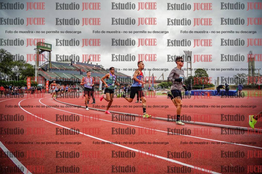 Fotos de los 1500 m llanos de varones