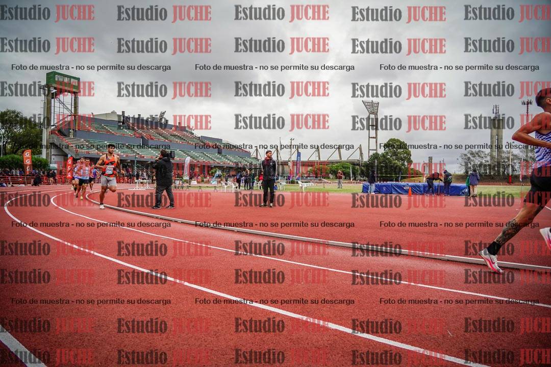 Fotos de los 1500 m llanos de varones