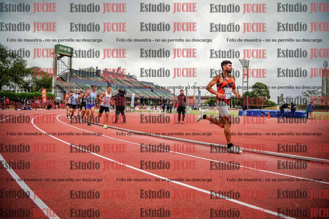 Fotos de los 1500 m llanos de varones