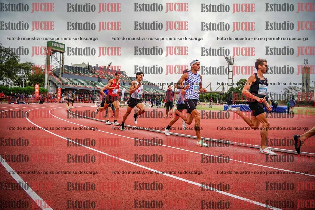 Fotos de los 1500 m llanos de varones