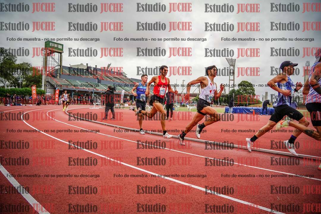 Fotos de los 1500 m llanos de varones