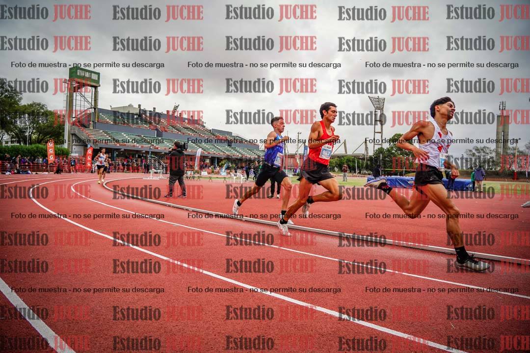 Fotos de los 1500 m llanos de varones